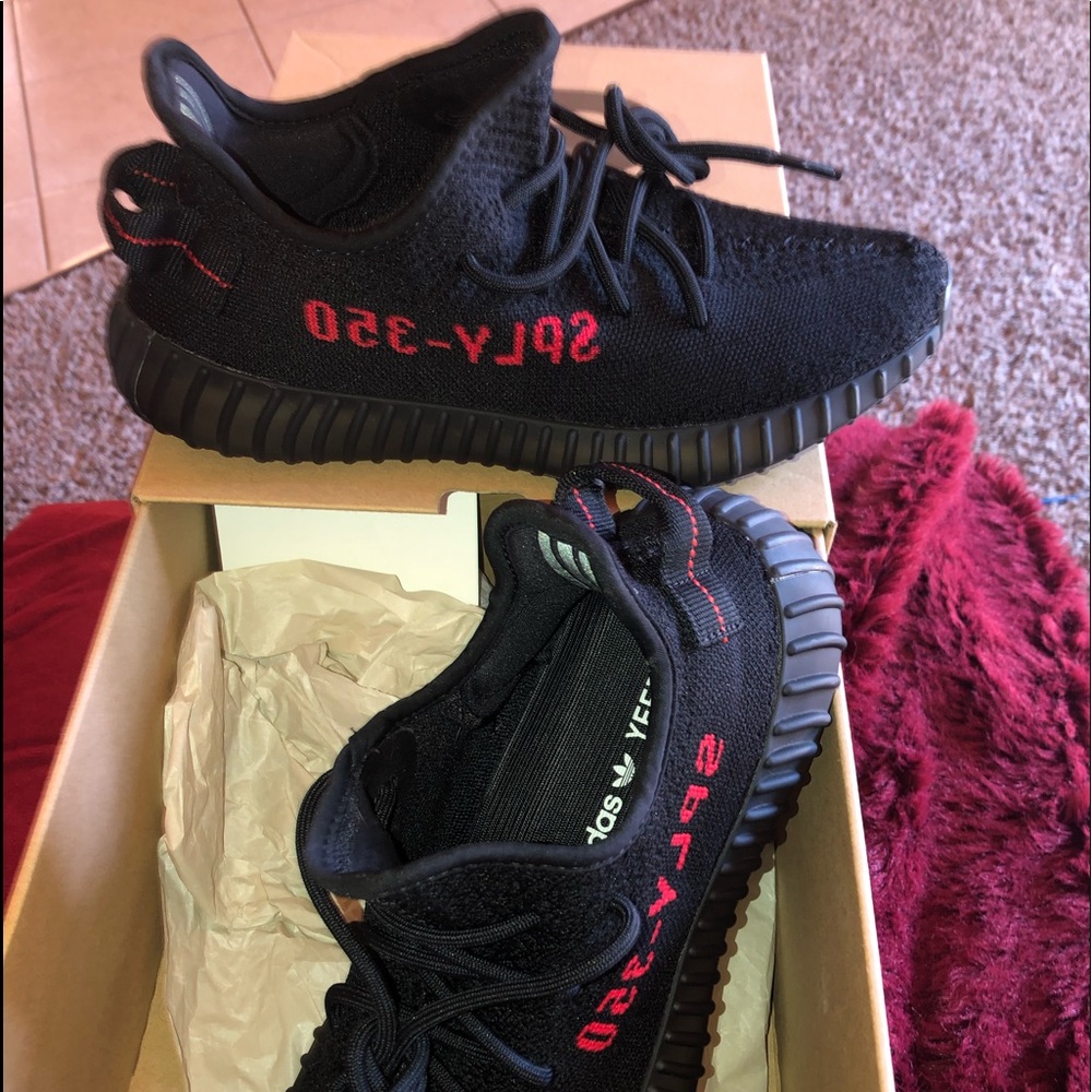 Yeezy Boost 350 V2s Red/Black Sz 8